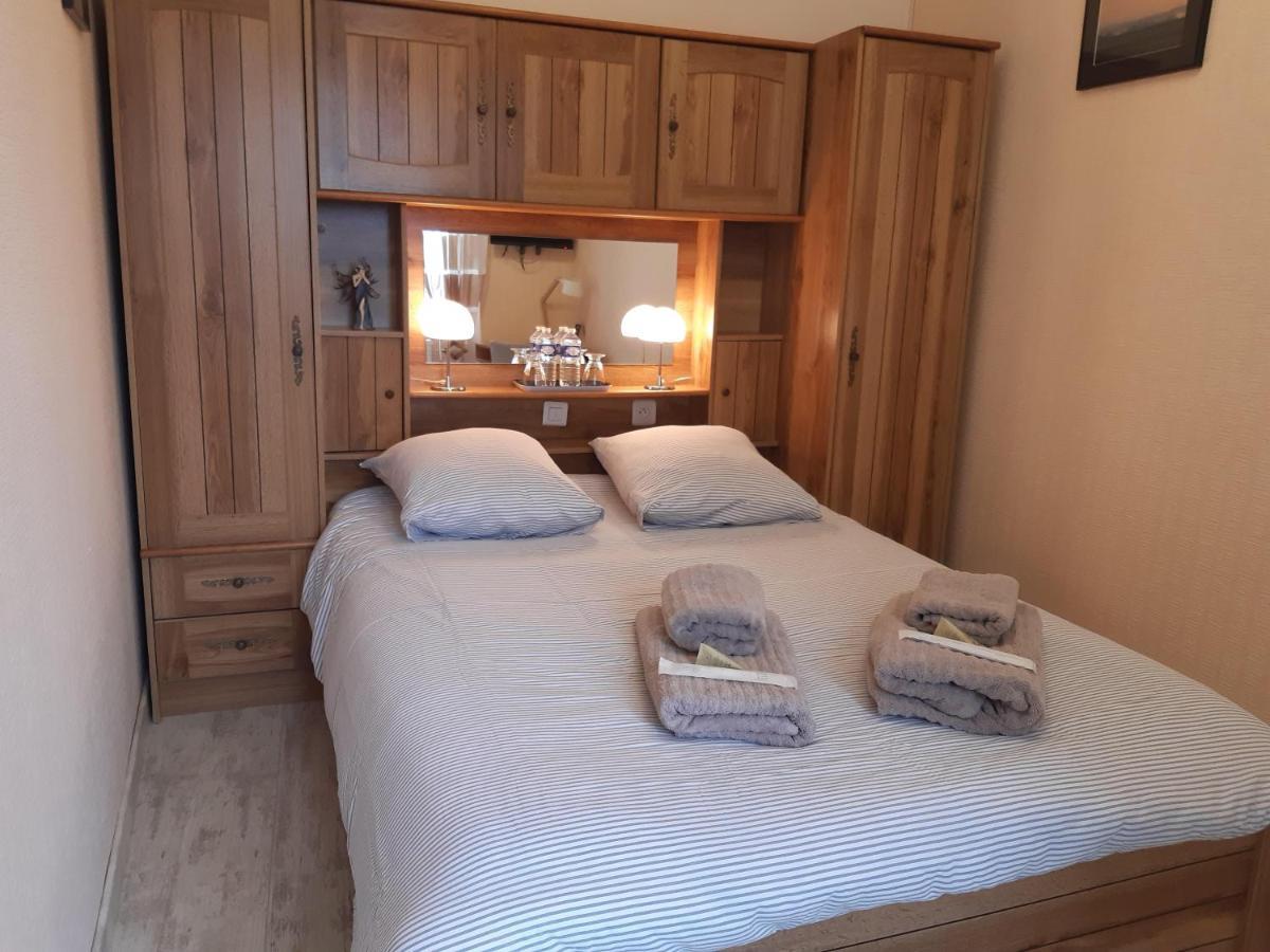 โอ บง วิว็อง Hotel Dampierre-sur-Salon ห้อง รูปภาพ