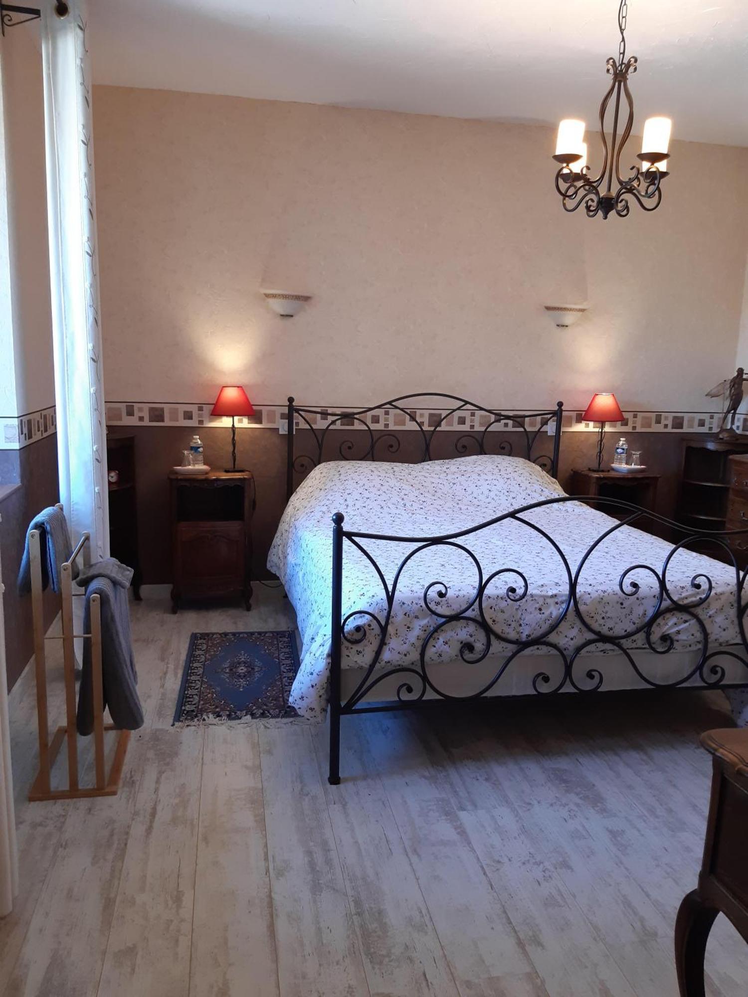 โอ บง วิว็อง Hotel Dampierre-sur-Salon ห้อง รูปภาพ